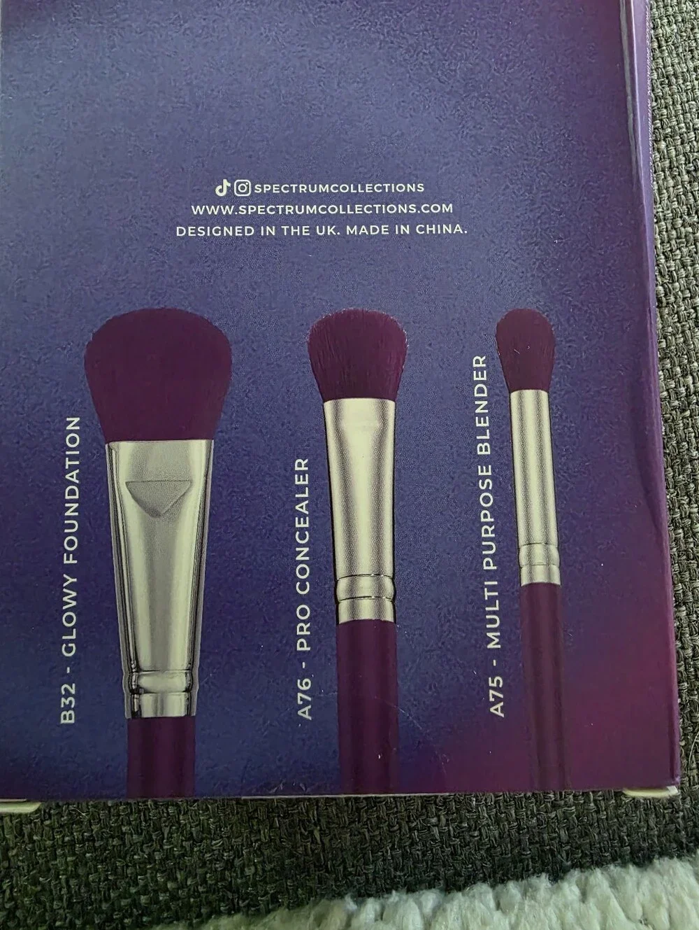 Spectrum 3 Piece Makeup Brush Set. B32-foundation A76- Concealer A75- Blender.